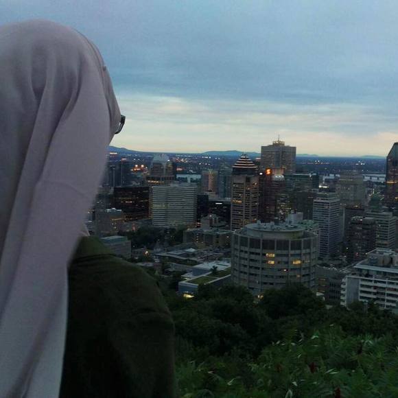 Meet your Posher, Aisha - Picture 1 of 1